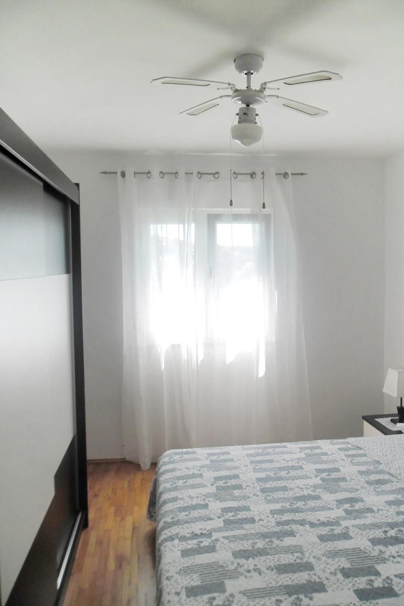 Apartments By The Sea Splitska, Brac - 2923 Postira Room photo